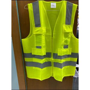 Traffic Vest w/Zipper, Pockets & Reflective Tape - Yellow - L